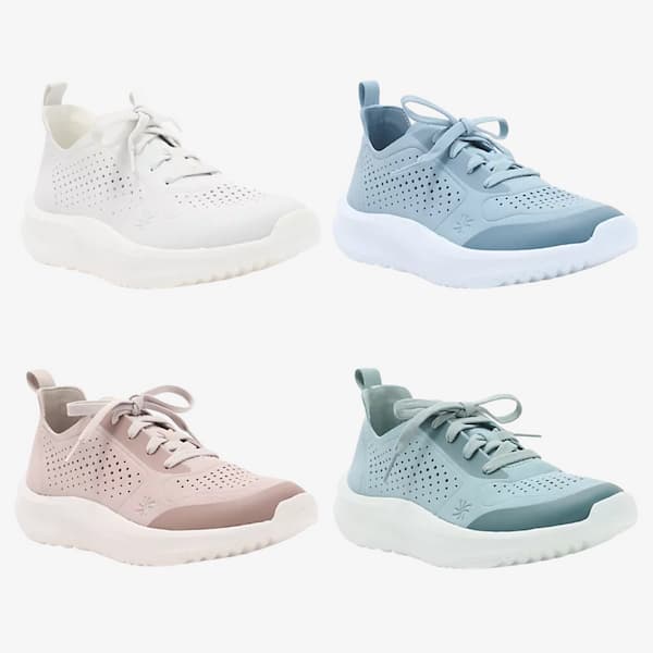 Clarks Cloudsteppers Solevana Lace-Up Sneakers